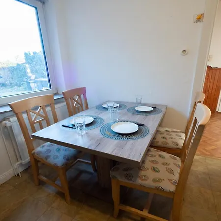 Comfortable In Elbe *